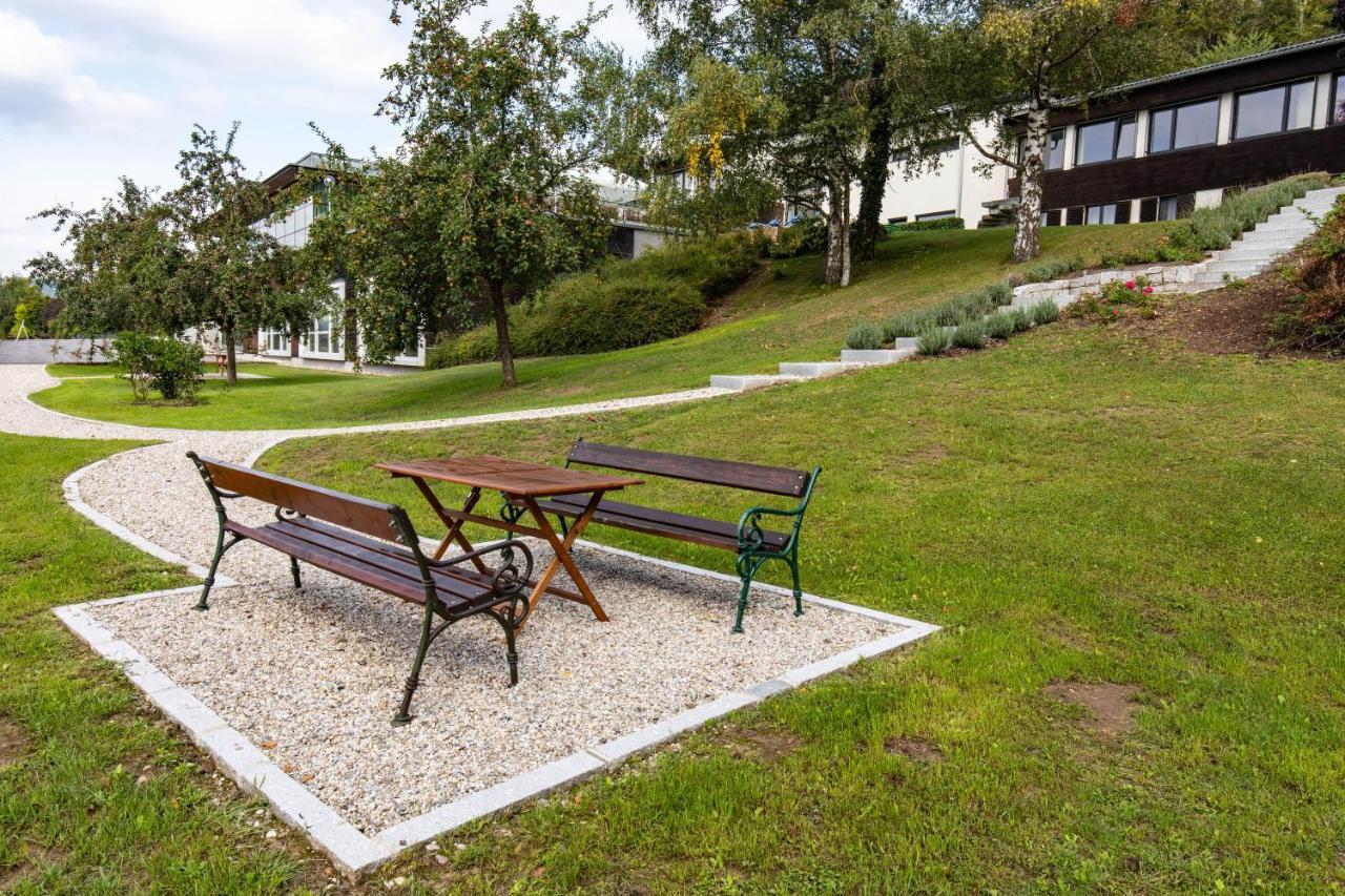Sankt Magdalena Hotel Linz Exterior photo